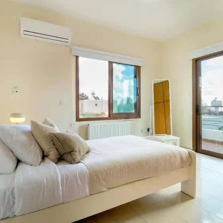 ヴィラ Tremithousa Villa Trimitusa