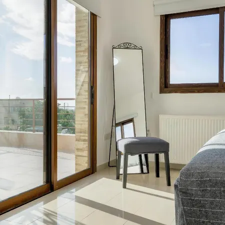 Tremithousa Villa Vilă